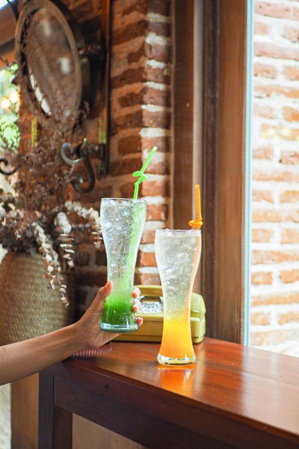 Sanae' Oldtown Hotel Chiang Mai Exterior photo